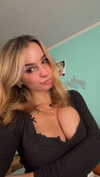 kaitlyn_krems Altpins Profile Picture