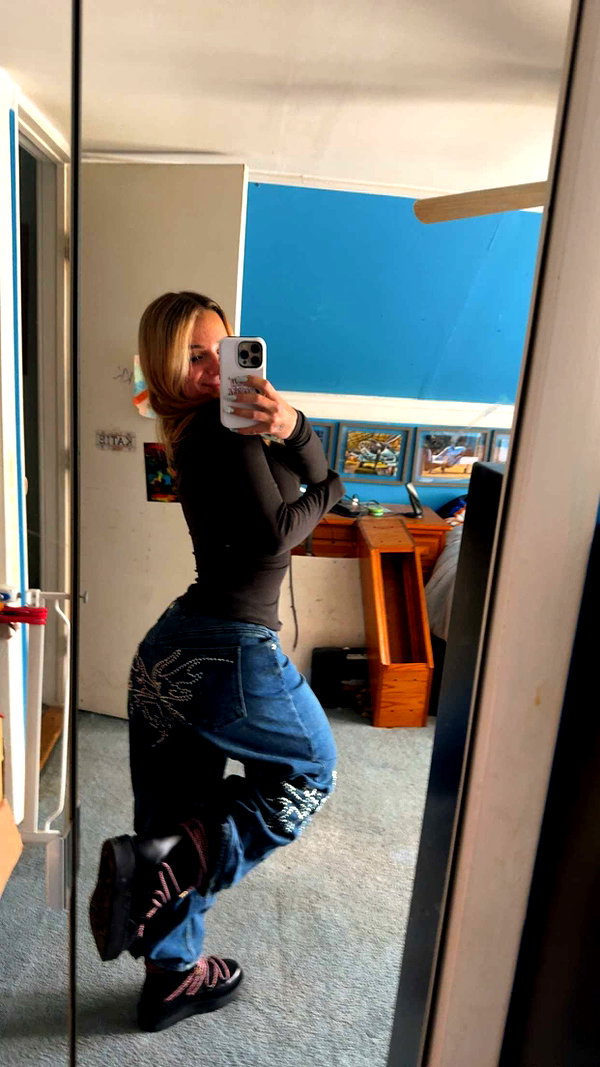 kaitlyn_krems snapchat image archive image