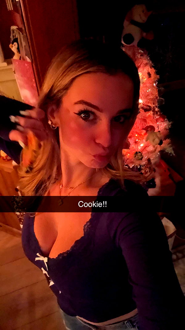 kaitlyn_krems snapchat image archive image