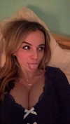 kaitlyn_krems Altpins Profile Picture