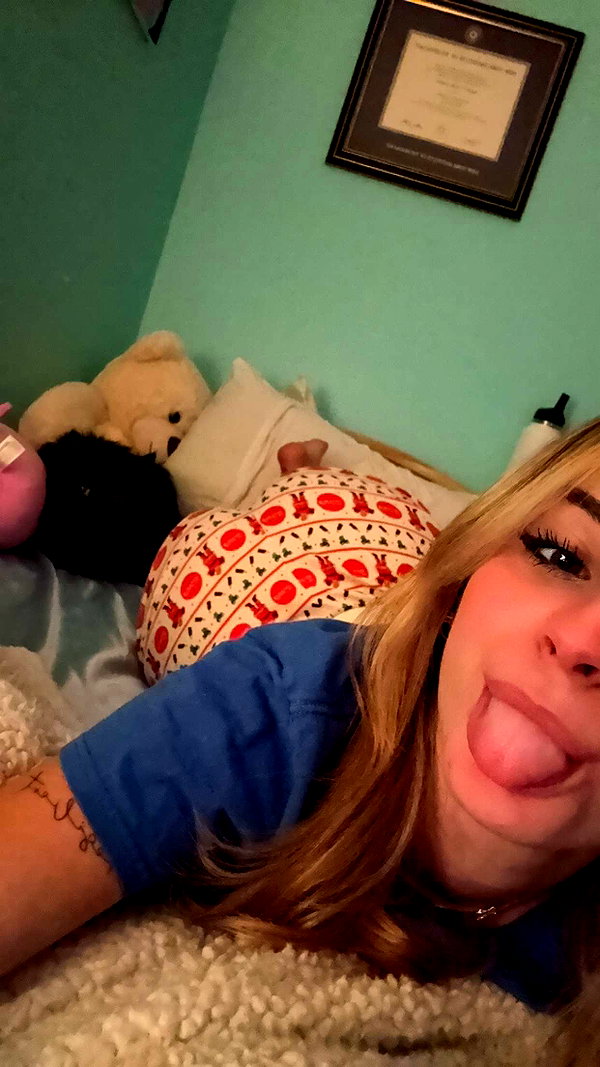 kaitlyn_krems snapchat image archive image
