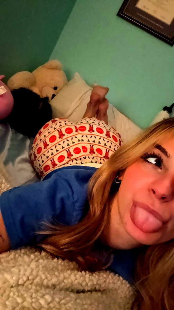 kaitlyn_krems snapchat image archive image