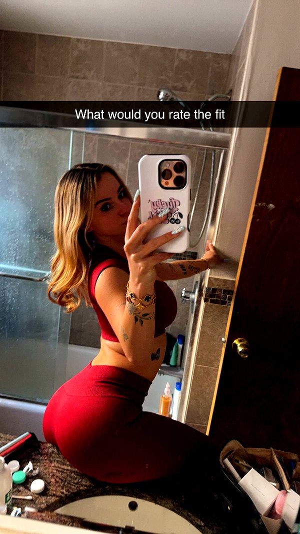 kaitlyn_krems snapchat image archive image