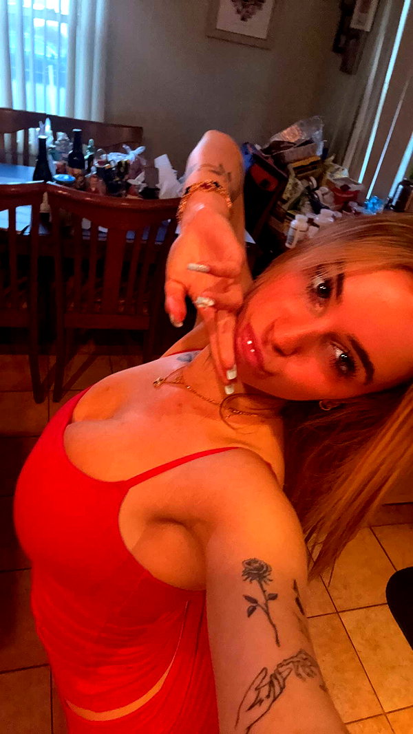 kaitlyn_krems snapchat image archive image