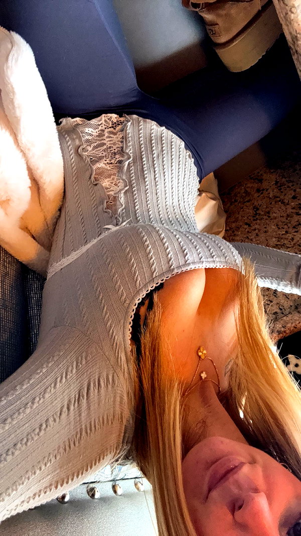 kaitlyn_krems snapchat image archive image