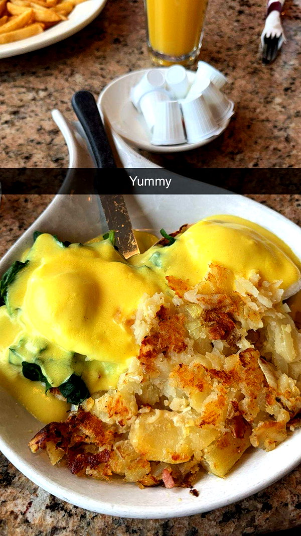 kaitlyn_krems snapchat image archive image