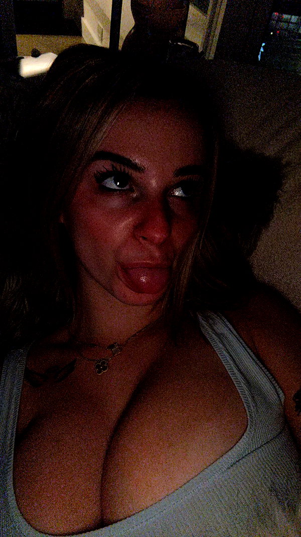 kaitlyn_krems snapchat image archive image