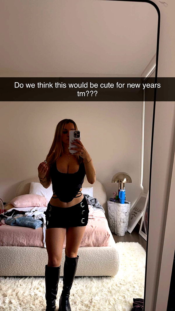 kaitlyn_krems snapchat image archive image