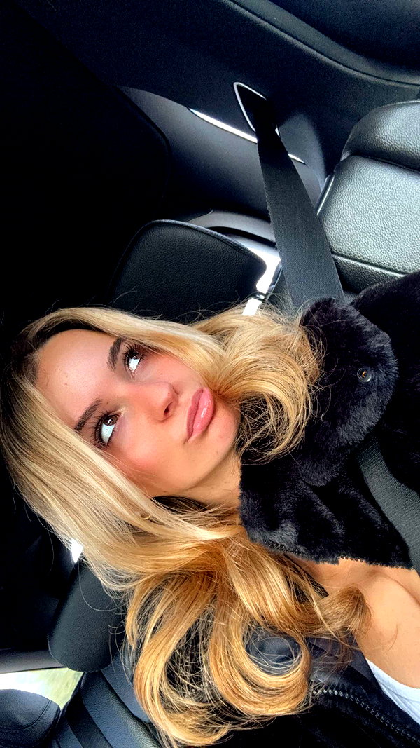 kaitlyn_krems snapchat image archive image