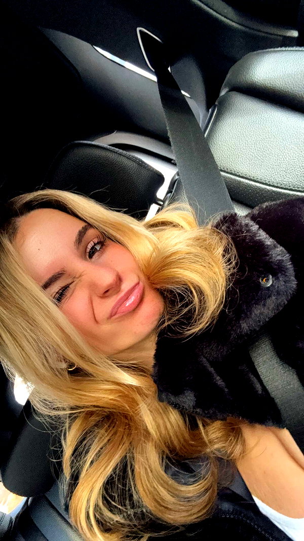 kaitlyn_krems snapchat image archive image