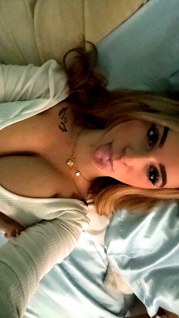 kaitlyn_krems snapchat image archive image