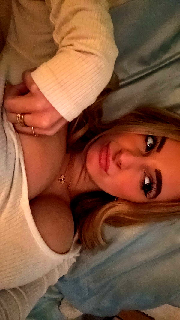 kaitlyn_krems snapchat image archive image