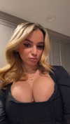 kaitlyn_krems Altpins Profile Picture