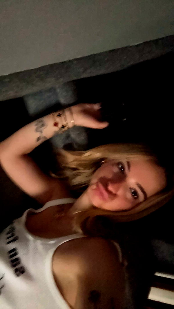 kaitlyn_krems snapchat image archive image