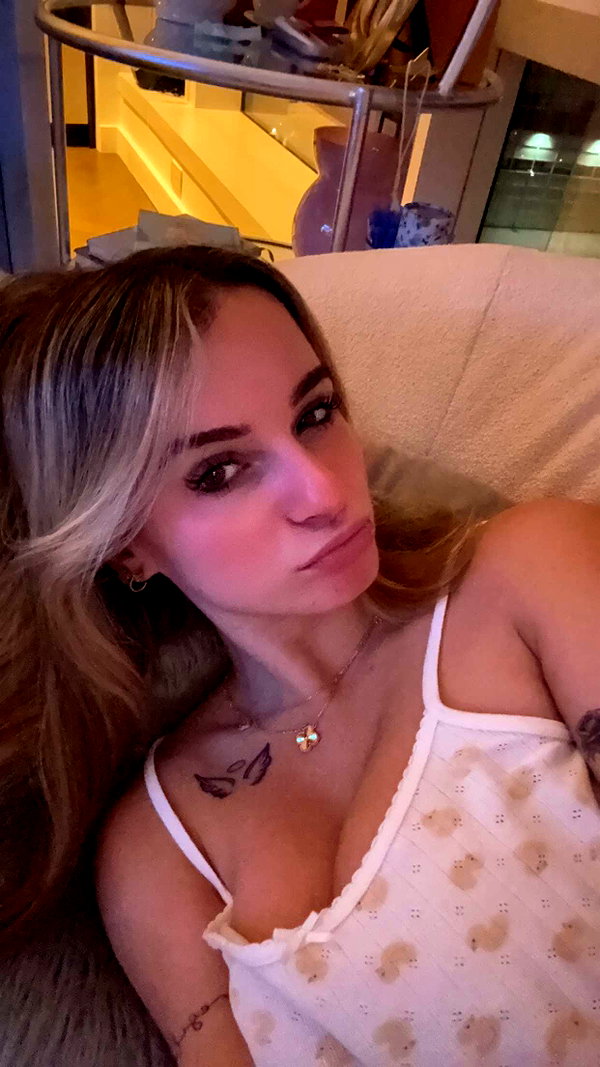 kaitlyn_krems snapchat image archive image
