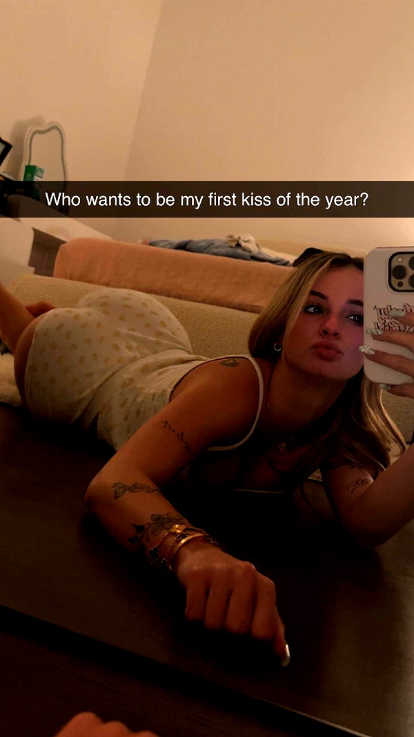 kaitlyn_krems snapchat image archive image