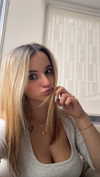 kaitlyn_krems Altpins Profile Picture