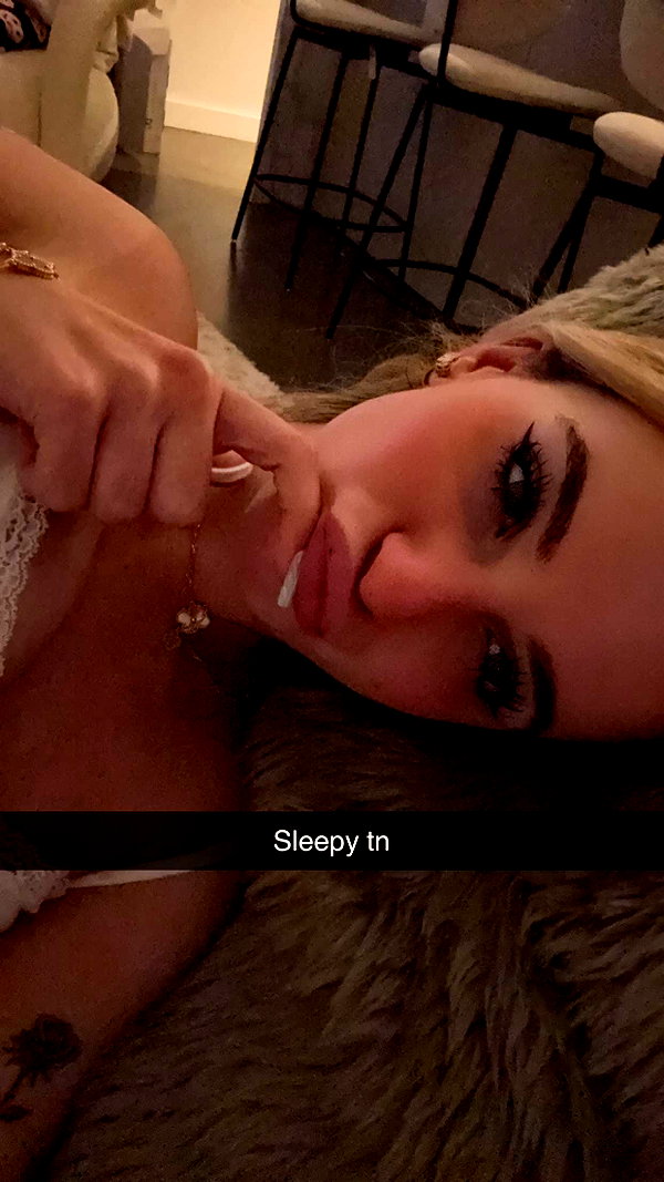 kaitlyn_krems snapchat image archive image