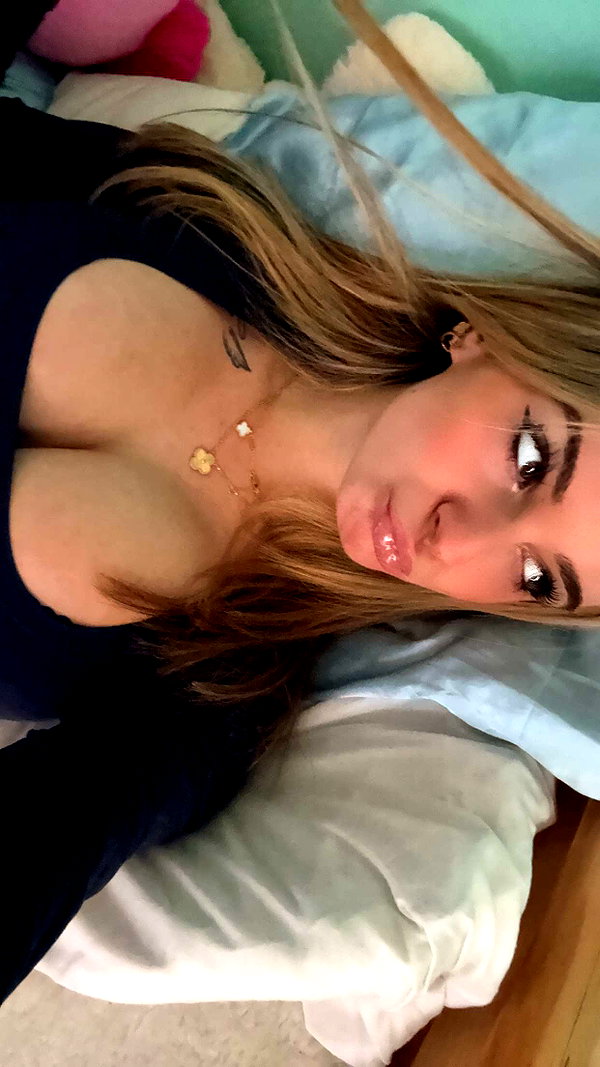 kaitlyn_krems snapchat image archive image