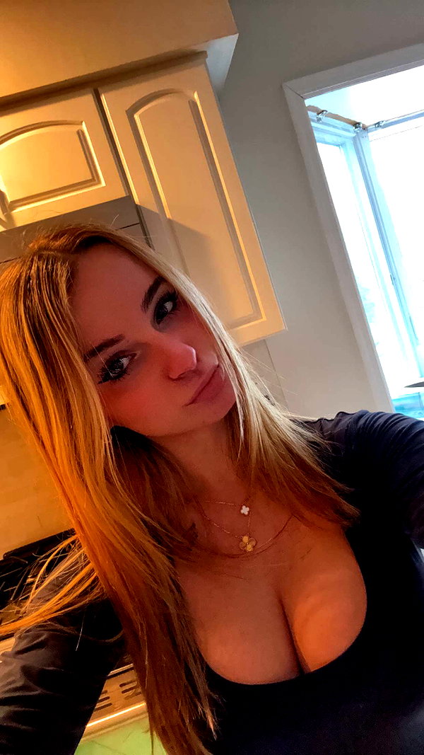 kaitlyn_krems snapchat image archive image
