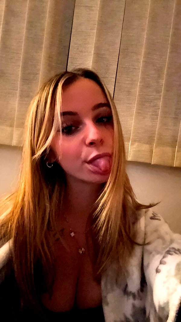 kaitlyn_krems snapchat image archive image