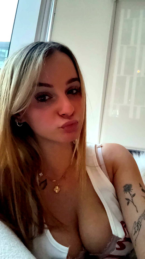 kaitlyn_krems snapchat image archive image