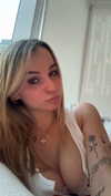 kaitlyn_krems Altpins Profile Picture