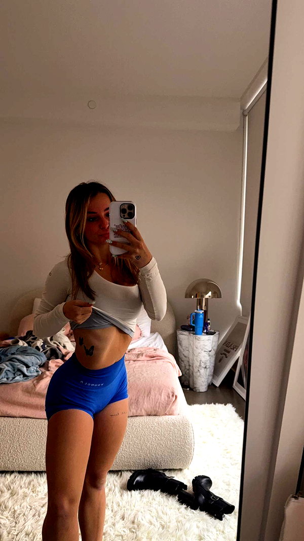 kaitlyn_krems snapchat image archive image