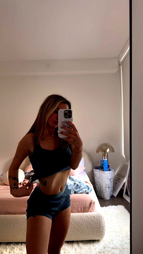 kaitlyn_krems snapchat image archive image