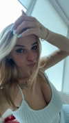 kaitlyn_krems Altpins Profile Picture