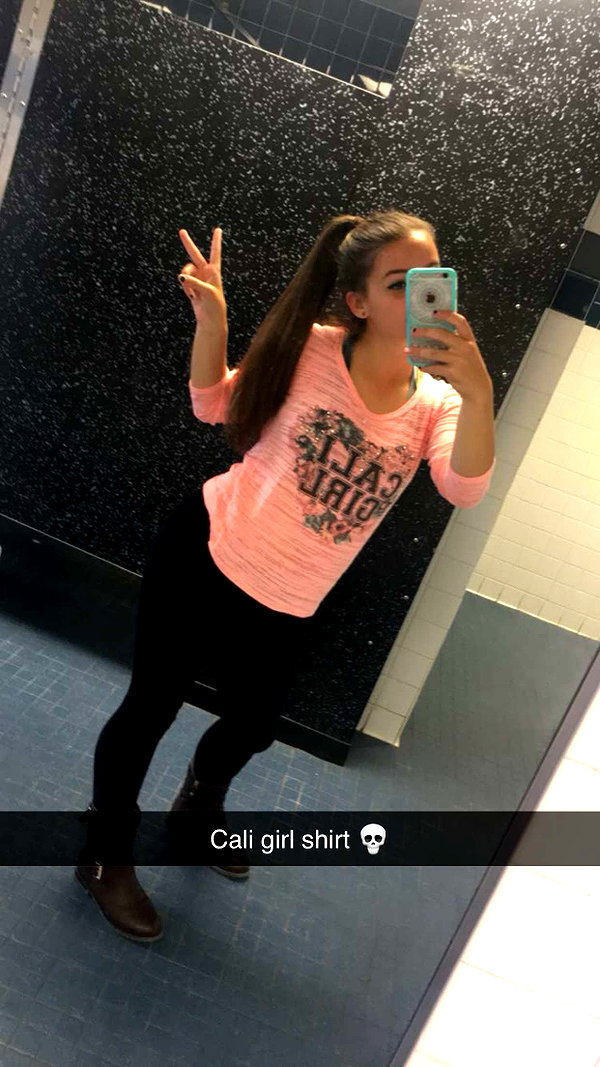 kaitlyn_krems snapchat image archive image