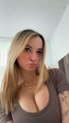 kaitlyn_krems Altpins Profile Picture