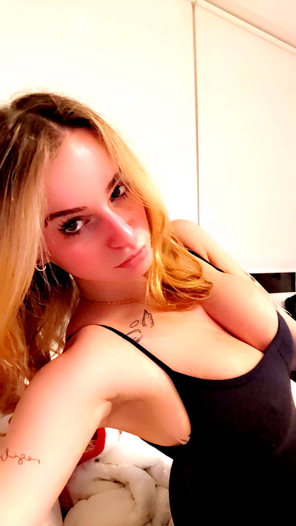 kaitlyn_krems snapchat image archive image