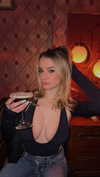 kaitlyn_krems Altpins Profile Picture
