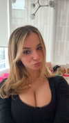 kaitlyn_krems Altpins Profile Picture