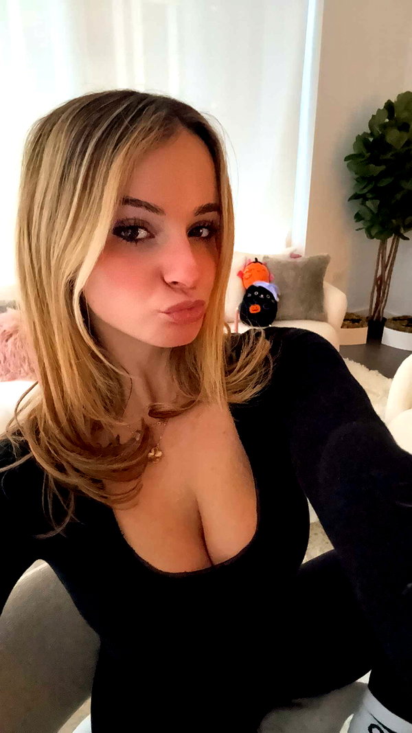 kaitlyn_krems snapchat image archive image