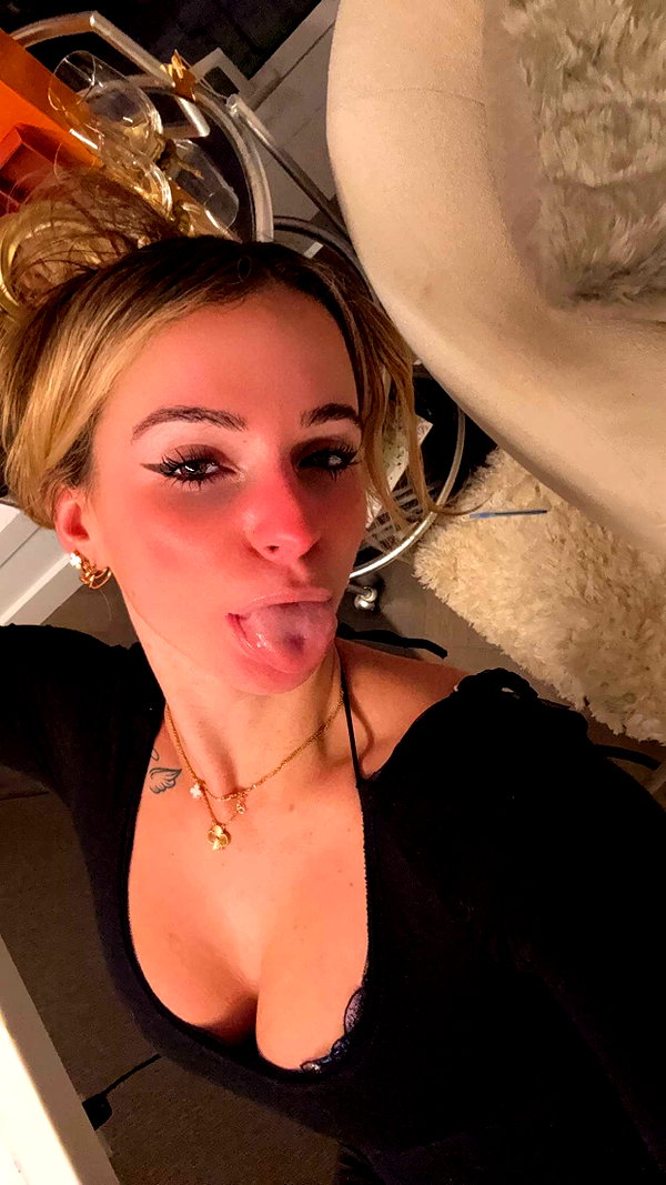 kaitlyn_krems snapchat image archive image
