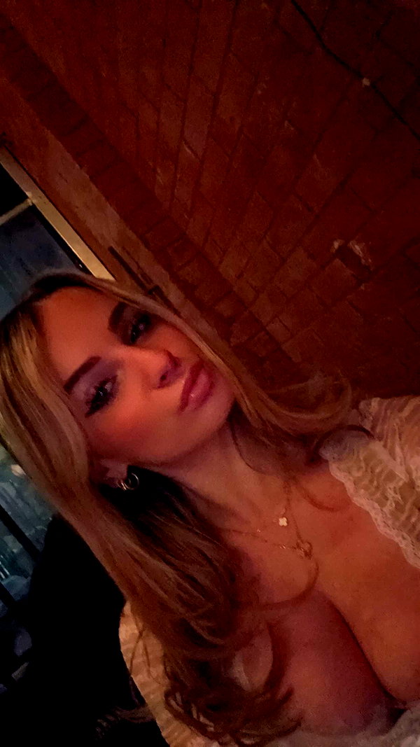 kaitlyn_krems snapchat image archive image