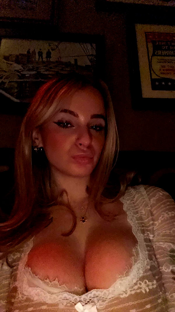kaitlyn_krems snapchat image archive image