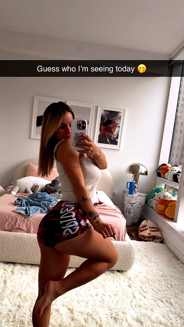 kaitlyn_krems snapchat image archive image