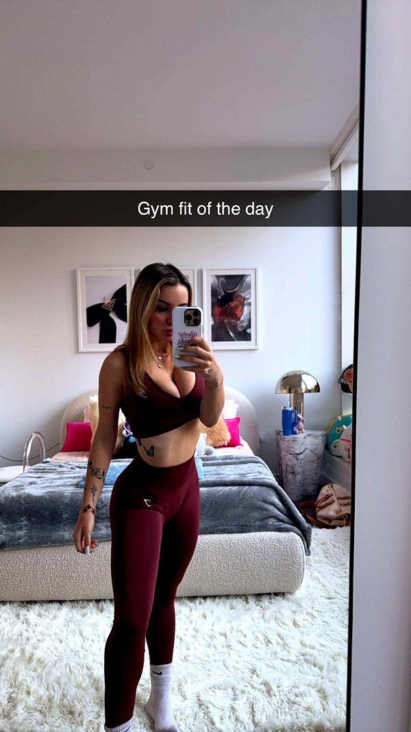 kaitlyn_krems snapchat image archive image