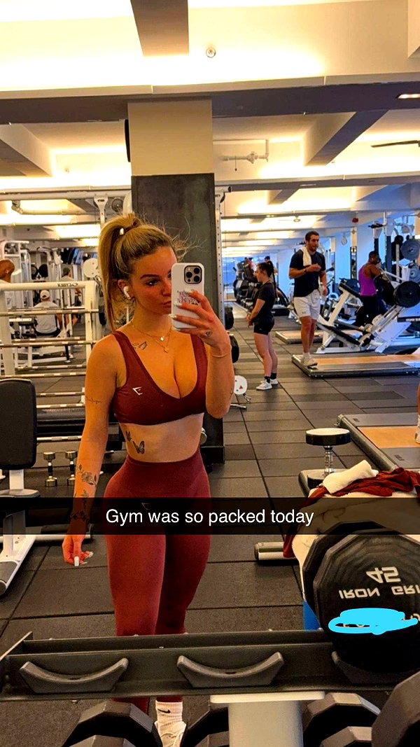 kaitlyn_krems snapchat image archive image