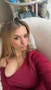 kaitlyn_krems Altpins Profile Picture