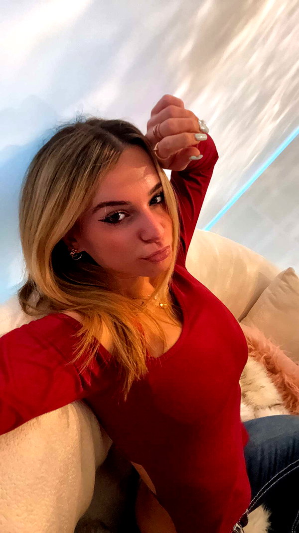 kaitlyn_krems snapchat image archive image