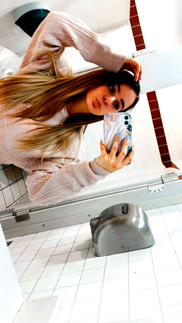 kaitlyn_krems snapchat image archive image