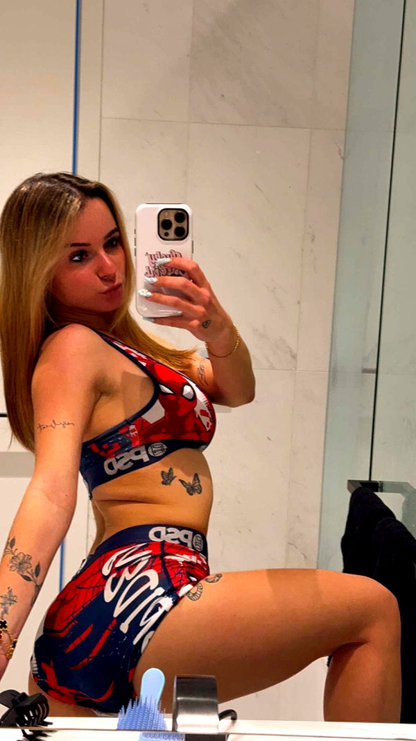 kaitlyn_krems snapchat image archive image