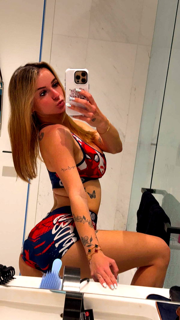 kaitlyn_krems snapchat image archive image