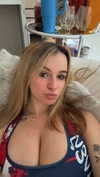 kaitlyn_krems Altpins Profile Picture
