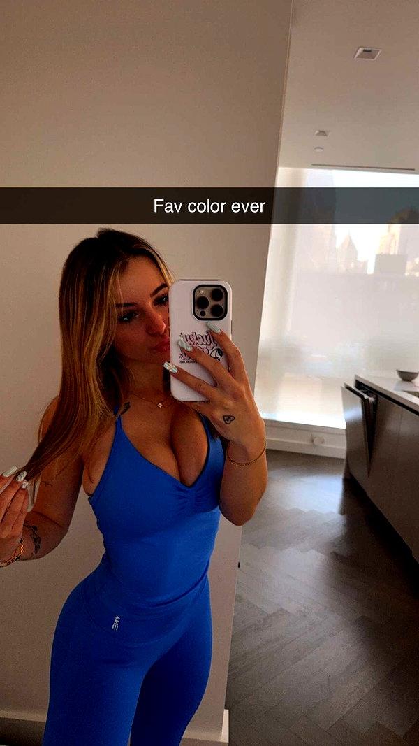 kaitlyn_krems snapchat image archive image