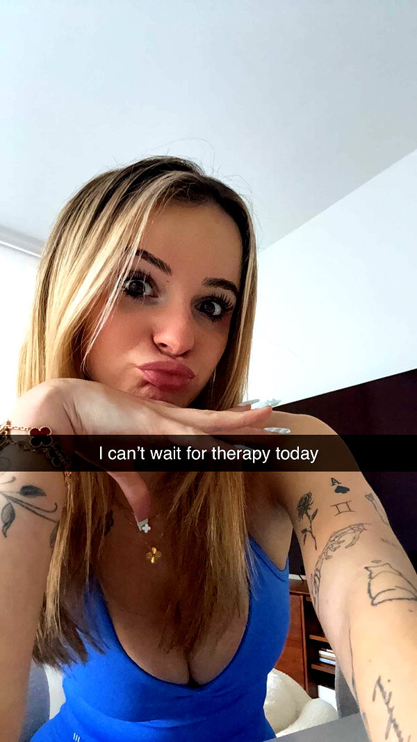 kaitlyn_krems snapchat image archive image